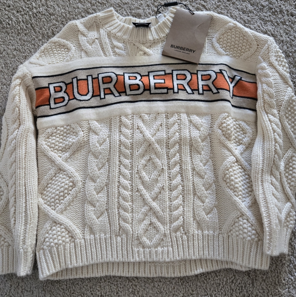 Burberry Kids Sweater.